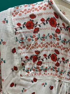 White L Size Floral Top