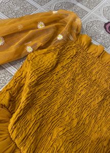Yellow Sunflower Dot Top