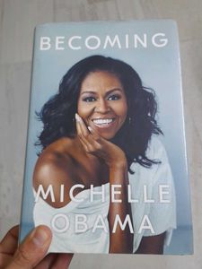 Becoming By Michelle Obama