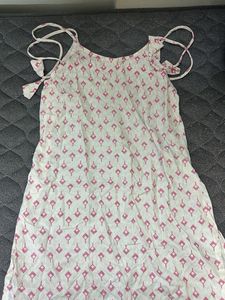 kurti with straps