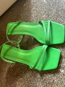 Mango Heels