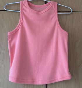 2 Tank Tops