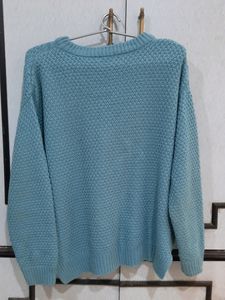 On Sale - Winter Swearshirt Colour May Vary