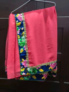 Floral Border Peach Saree