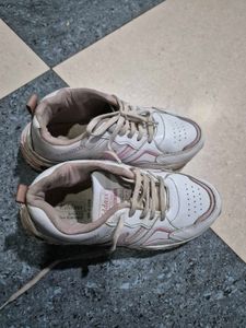Used Casual Shoes