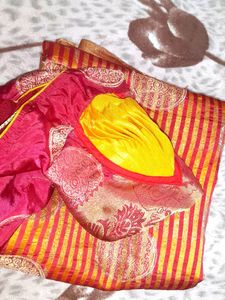 Silk Saree With Desgined Blouse Stitched