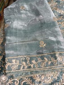 Elegant Teal &amp; Gold Pakistani Suit