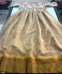 4 Days Offer Combo Kurti And Ethnic gown