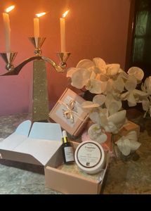 Butterly Body Scrub + Hydroboost serum