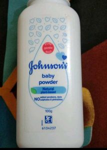 COMBO🫴🏼 JOHNSON'S LOTION N POWDER