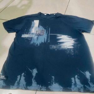 Abstract Graphic Tee