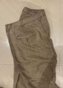 CLASSIC FIT PANTS