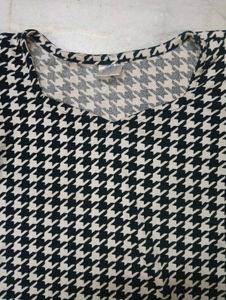 Houndstooth Puff Sleeve Top