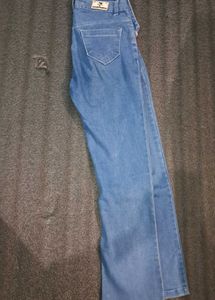 straight fit denim jeans with high waist