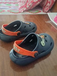 Cute Clog Sandals Size Is No 9