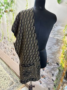 Fendi Scarf Woolen