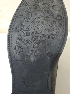 Stylish Black Loafers