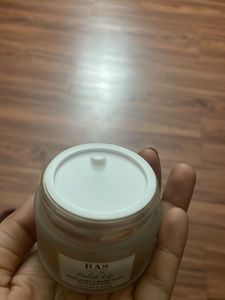 Ras  Exfoliating And Brightening Clay Face Mask