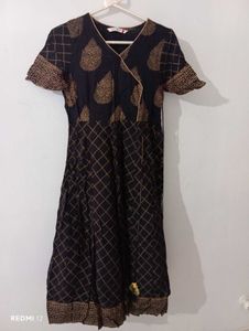 Elegant Black &amp; Gold Kurta