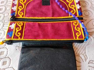 💚✨Embroidered Mirror Work Crossbody Bag