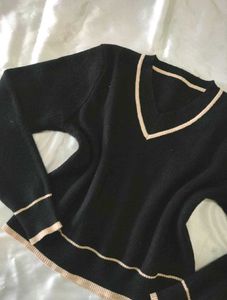 Imported Back To School Korean Pullover 🖤