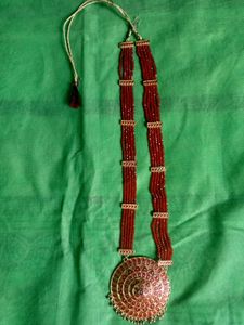 Traditional Red &amp; Gold Necklace.Unused