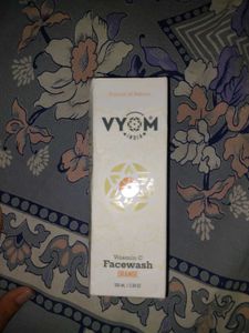 Vyom Vit.c And Orange Face Wash