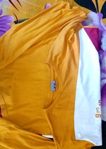 Men Multicolor Sweatshirt. Boy&#39;s Tshirt