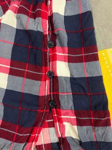 Casual sleeveless summer shirt from Only!