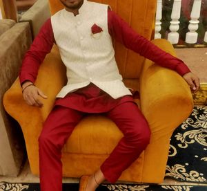 Men's Mehroon Kurta Pajama with Vest