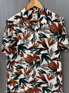Max Printed Short Sleeve Button-Up Shirt