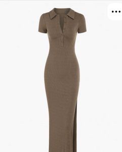 Solid Slit Ribbed Maxi Dress