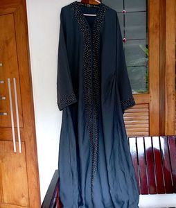 Elegant Black Abaya with Bead Detailing