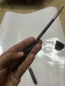 Sigma Beauty E05 Eyeliner And Allure Powder Brush