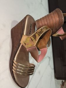 Regal Gold Wedge Sandals - Size 7