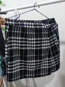 SHEIN Houndstooth Mini Skirt