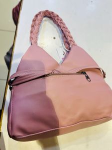 New With Bag 🩷