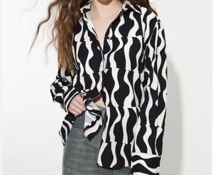 ⭐️ZARA⭐️ Printed Shirt