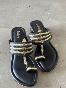 Black Kolhapuri Heels