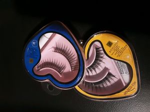 combo eyelash and pins