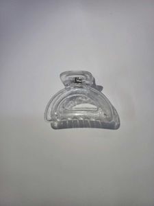 White Transparent Hair Clutcher