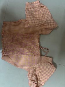 Gingham Puff Sleeve Crop Top