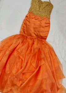 💥SALE💥Luxe Hand Embroidered Dress With Frills