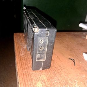Non-working Vintage portable Radio