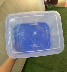 Side-Lock Container + FREE Bottle