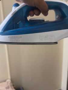Maharaja Steam Iron