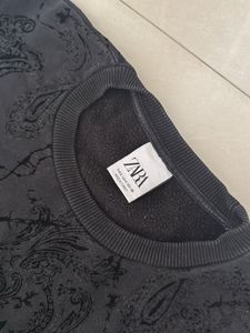 Black Zara Textured Sweatshirt