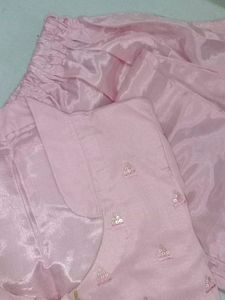 😍Pink Embroidered Kurta Set😍