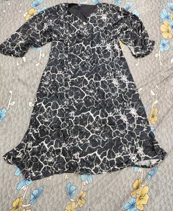 Abstract Print Midi Dress