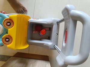 Babyhug Kids Rideon Car